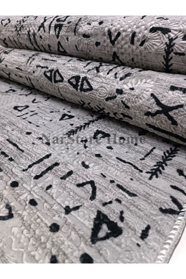 ELİT KABARTMALI KREM BEJ YIKANABİLİR KAYMAZ TABAN KESME YOLLUK HALI Gri̇-Si̇yah - 120 X 680