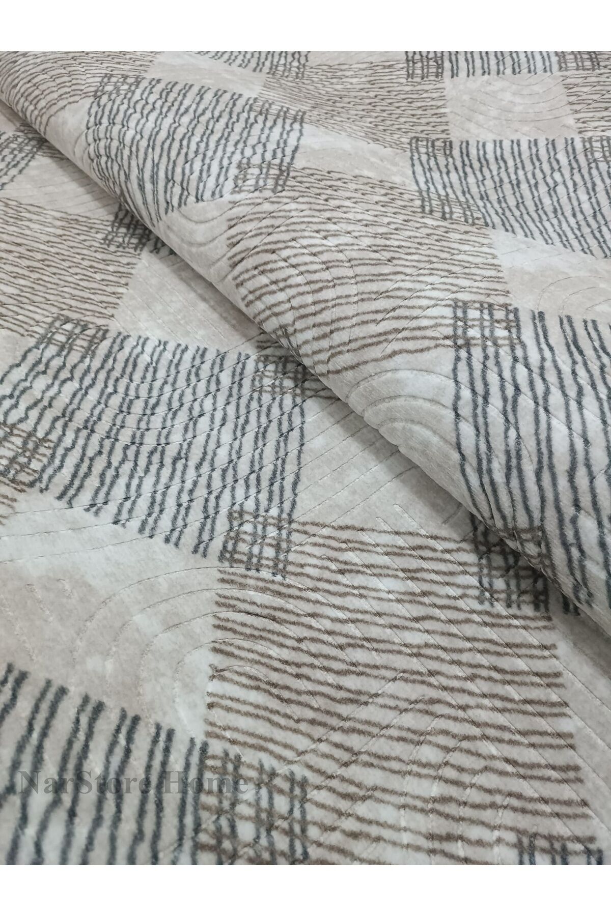 Krem Kahverengi Saçaklı Modern Kaymaz Taban Yıkanabilir Kesme Yolluk Halı 200 x 650 - BEJ