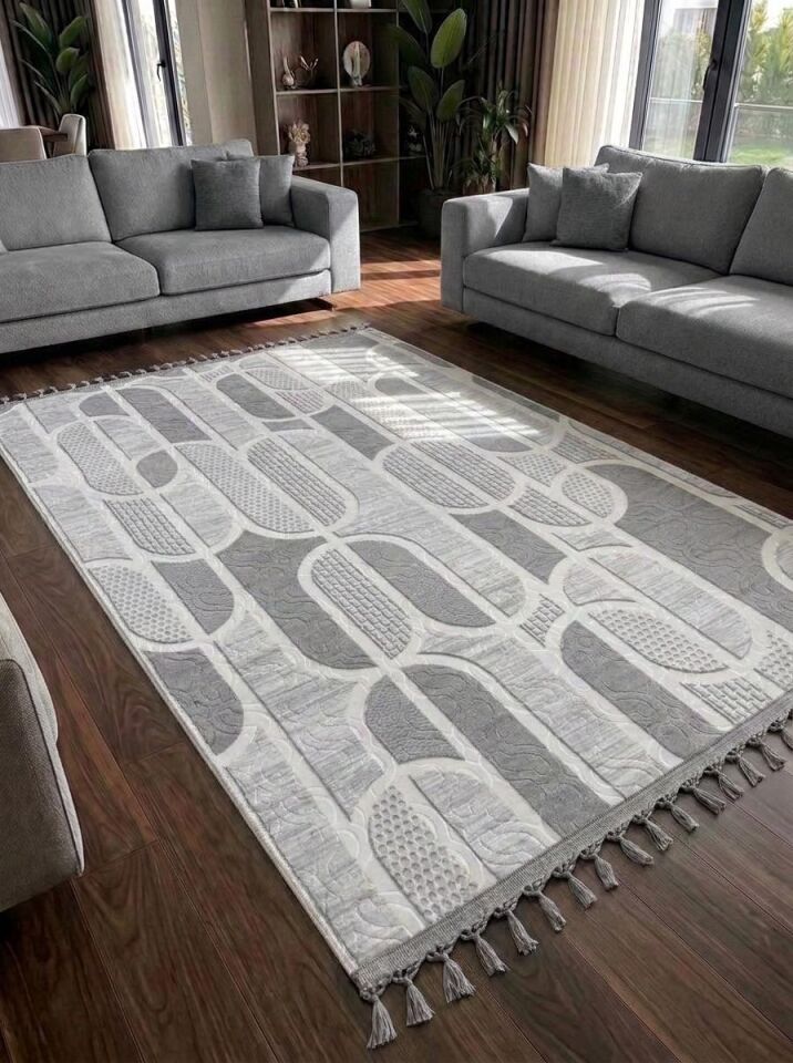Kaymaz Taban Gri Pon Pon Örgü Saçaklı Modern Geometrik Desenli  Yıkanabilir Yolluk Halı 120 x 750 - GRİ