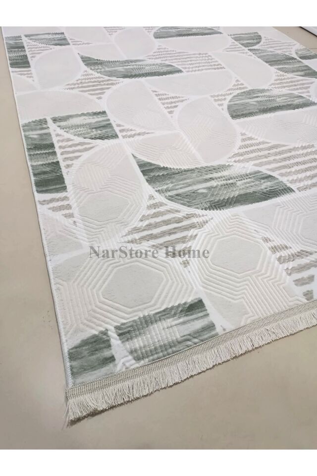 Dinar Geometrik Desen Saçaklı Yeşil Kaymaz Taban Yıkanabilir Kesme Yolluk Halı Krem - 150 X 250
