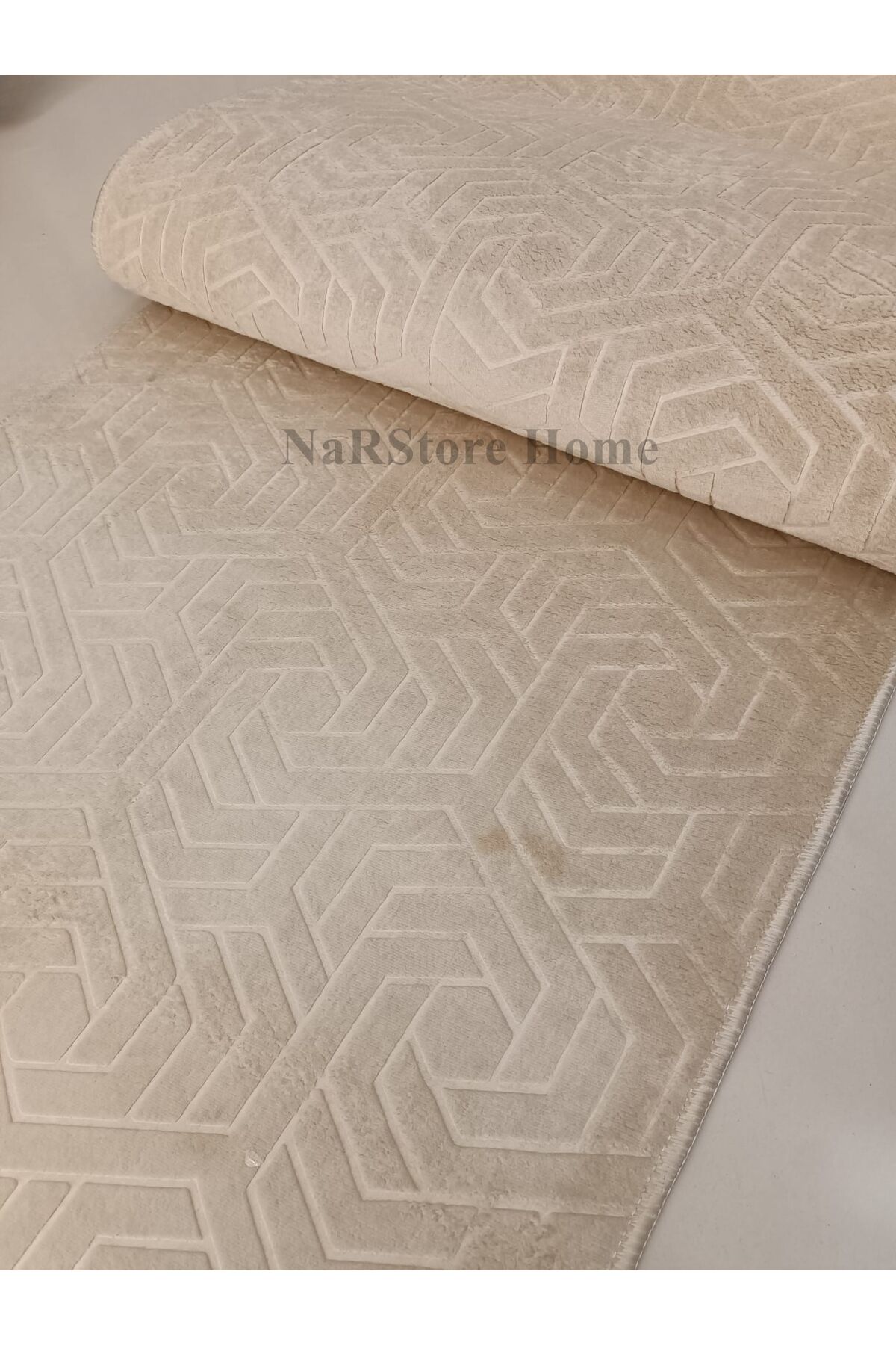Armoni Saçaklı Kaymaz Tabanlı Kesme Kabartmalı Salon Koridor Mutfak Hali Kahverengi 80 x 250 - KAHVERENGİ