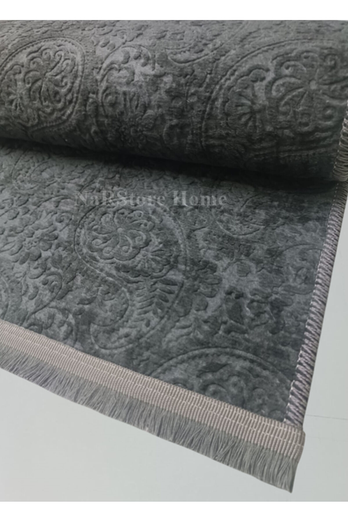Kaymaz Taban Saçaklı Kesme Halı Yolluk Nevra Dinar Antrasit 150 x 700 - ANTRASİT