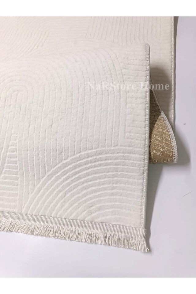 Rölyef Joy Krem Saçaklı Kaymaz Taban Kesme Halı Yolluk 200 x 230 - BEJ